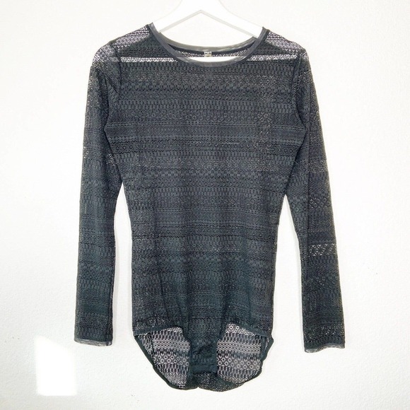 Love Stories Mesh Lace Long Sleeved Bodysuit Sz M - Picture 1 of 8